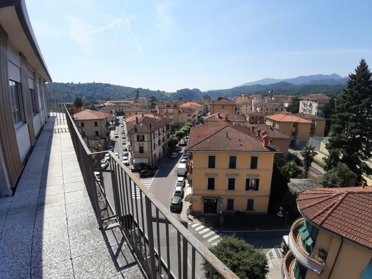 Appartamento Panoramico Pontremoli Exterior foto